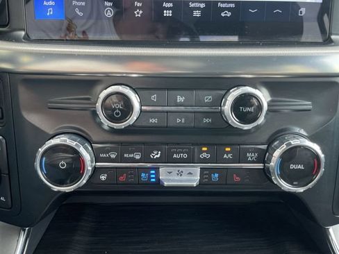 Used 2024 Ford F150 Lariat w/ Equipment Group 502A High AWD/4WD image 19