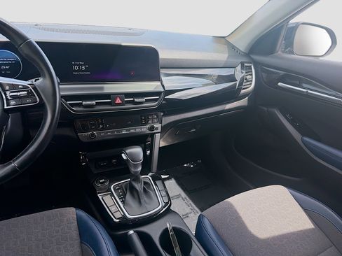 Used 2024 Kia Seltos S FWD image 22