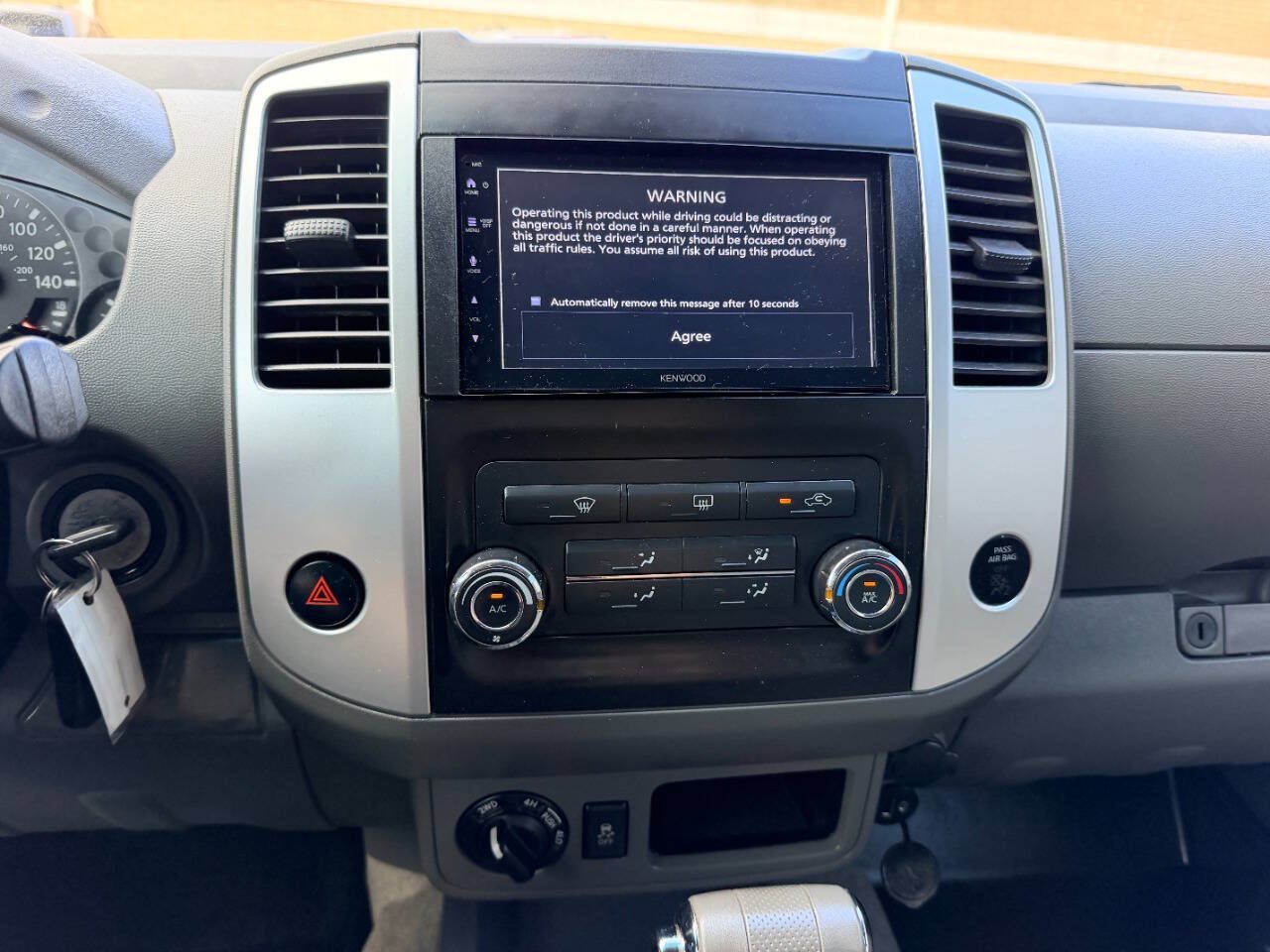 Used 2013 Nissan Frontier SV AWD/4WD image 37