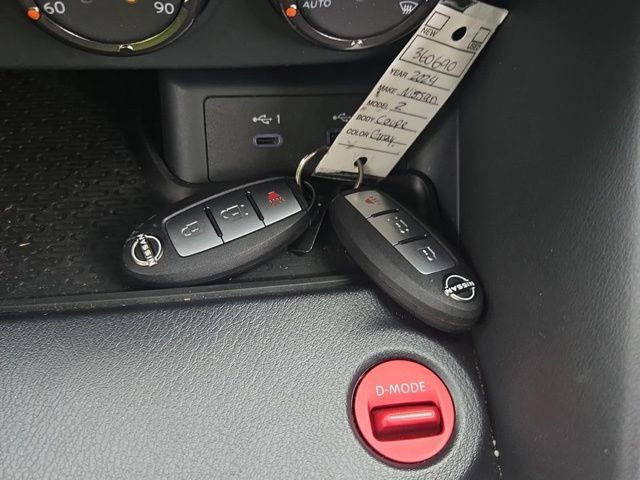 Used 2024 Nissan Z NISMO w/ Floor Mat Package RWD image 19