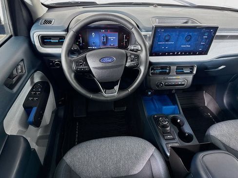 Used 2025 Ford Maverick XLT w/ XLT Luxury Package AWD/4WD image 19
