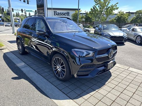 Certified 2020 Mercedes-Benz GLE 450 4MATIC image 3