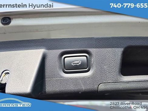 Used 2022 Hyundai Santa Fe SEL w/ Convenience Package AWD/4WD image 26