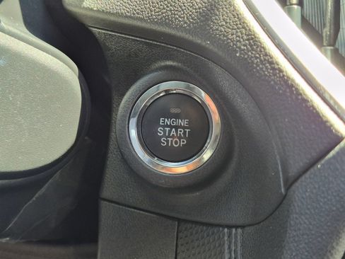 Used 2023 Subaru Forester Premium AWD/4WD image 27
