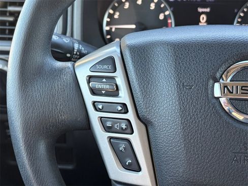 Used 2021 Nissan Titan S w/ HD Front GAWR Package image 12