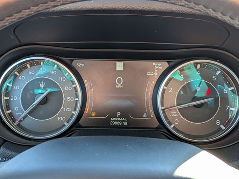 Used 2023 Maserati Levante Modena image 21