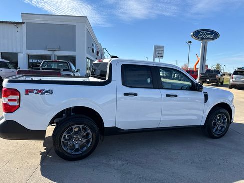 New 2025 Ford Maverick XLT w/ XLT Luxury Package image 5