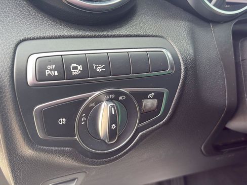 Used 2019 Mercedes-Benz GLC 300 4MATIC Coupe w/ Multimedia Package image 27