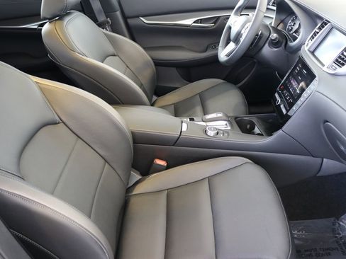 Certified 2025 INFINITI QX50 Luxe image 39