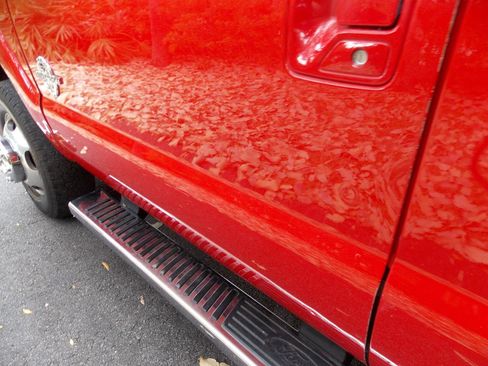 Used 2011 Ford F350 Lariat w/ Lariat Interior Pkg image 30