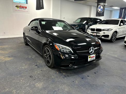 Used 2020 Mercedes-Benz C 300 4MATIC Cabriolet image 4