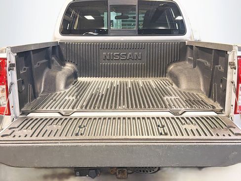 Used 2019 Nissan Frontier SV image 27