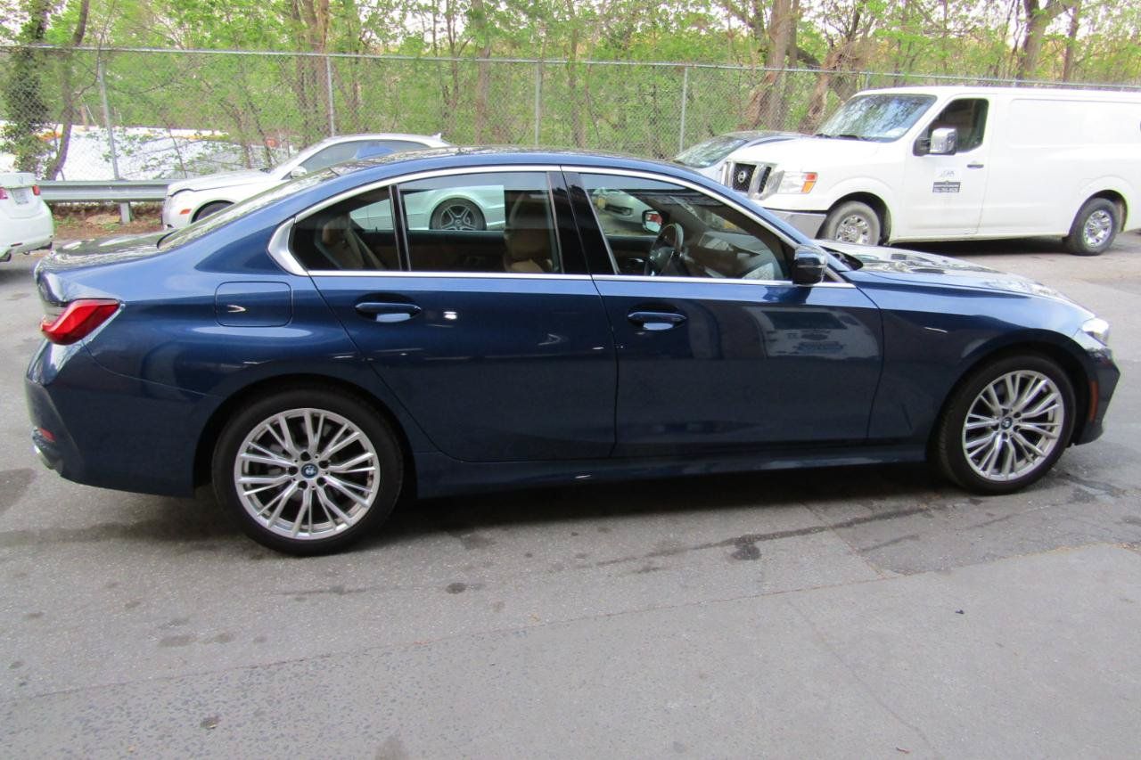Used 2024 BMW 330e xDrive AWD/4WD image 20