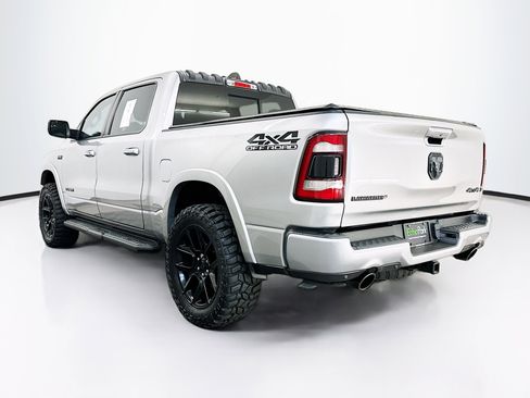 Used 2022 RAM 1500 Laramie AWD/4WD image 5