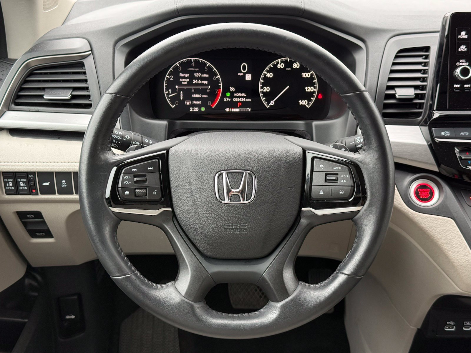 Used 2025 Honda Odyssey EX-L image 32