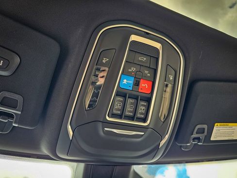 New 2026 Jeep Grand Cherokee Limited AWD/4WD image 31