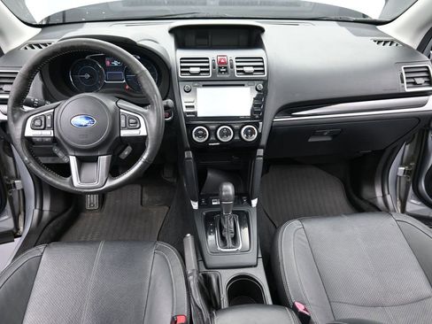 Used 2017 Subaru Forester 2.5i Touring w/ Popular Package #2 image 12