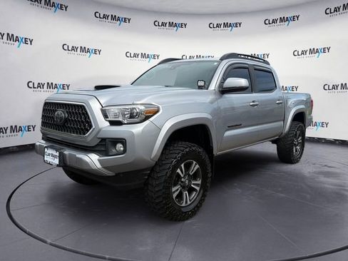 Used 2019 Toyota Tacoma TRD Sport AWD/4WD image 1