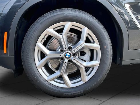 Used 2024 BMW X3 sDrive30i w/ Premium Package RWD image 11