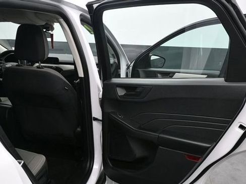 Used 2022 Ford Escape S AWD/4WD image 14