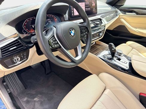 Used 2023 BMW 540i w/ Premium Package RWD image 23