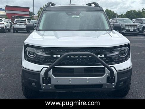 New 2025 Ford Bronco Sport Badlands w/ Sasquatch Badlands Package image 2