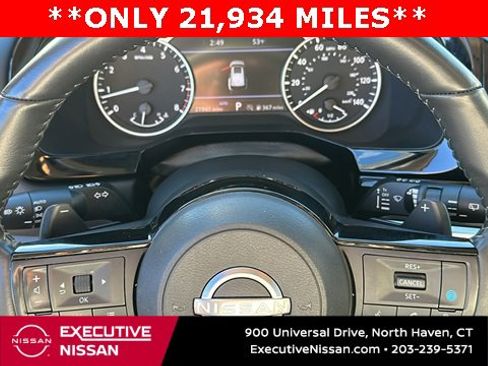 Certified 2024 Nissan Pathfinder SL w/ Cargo Package image 10