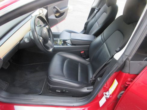 Used 2017 Tesla Model 3 Standard Range RWD image 7