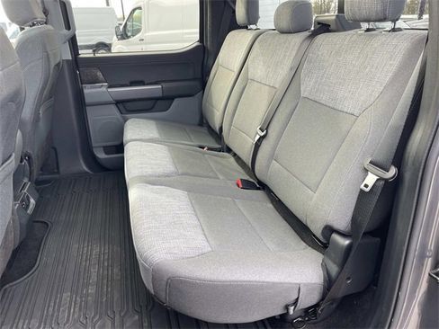 Used 2022 Ford F150 XLT w/ Equipment Group 302A High image 16