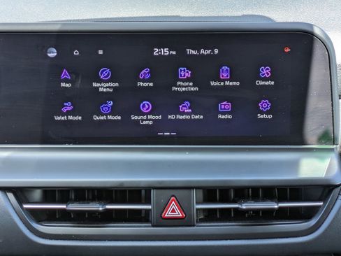 Certified 2024 Kia Seltos EX FWD image 14