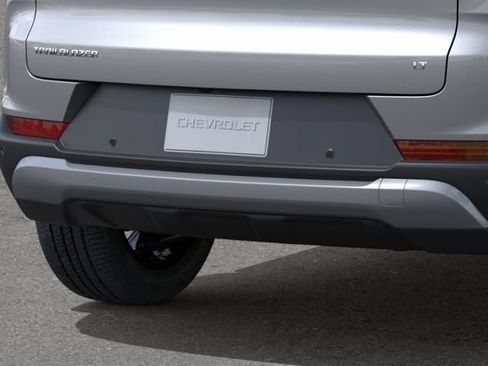 New 2026 Chevrolet TrailBlazer LT w/ Midnight Edition FWD image 14