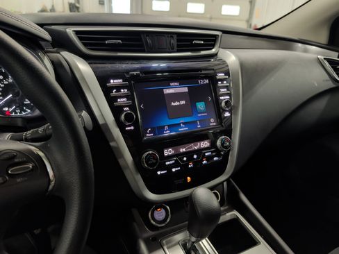 Used 2022 Nissan Murano S AWD/4WD image 10