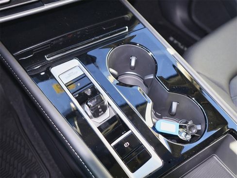 New 2026 Volkswagen Atlas SE image 27