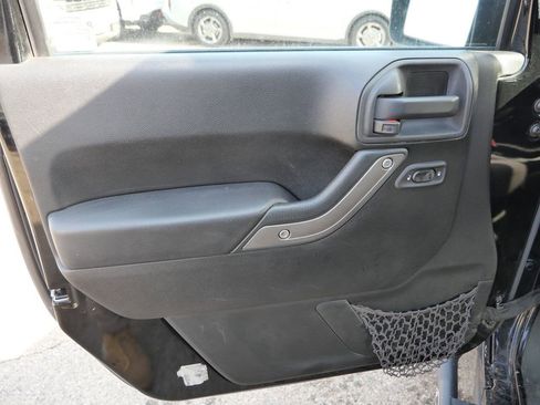 Used 2013 Jeep Wrangler Sport image 22