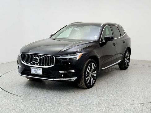 Certified 2023 Volvo XC60 B5 Plus w/ Climate Package image 1