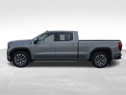 Used 2024 GMC Sierra 1500 Denali w/ Denali Reserve Package AWD/4WD image 10