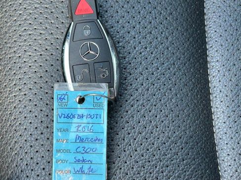 Used 2016 Mercedes-Benz C 300 4MATIC Sedan image 48