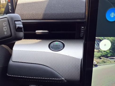 Used 2023 Ford Mustang Mach-E Select RWD image 18