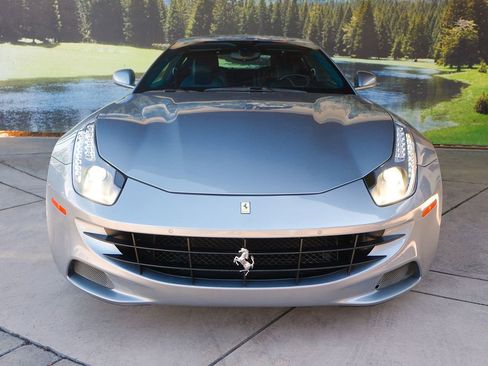 Used 2012 Ferrari FF image 2