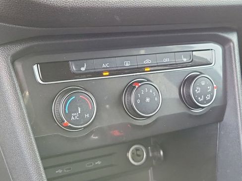 Used 2024 Volkswagen Tiguan Wolfsburg Edition image 31