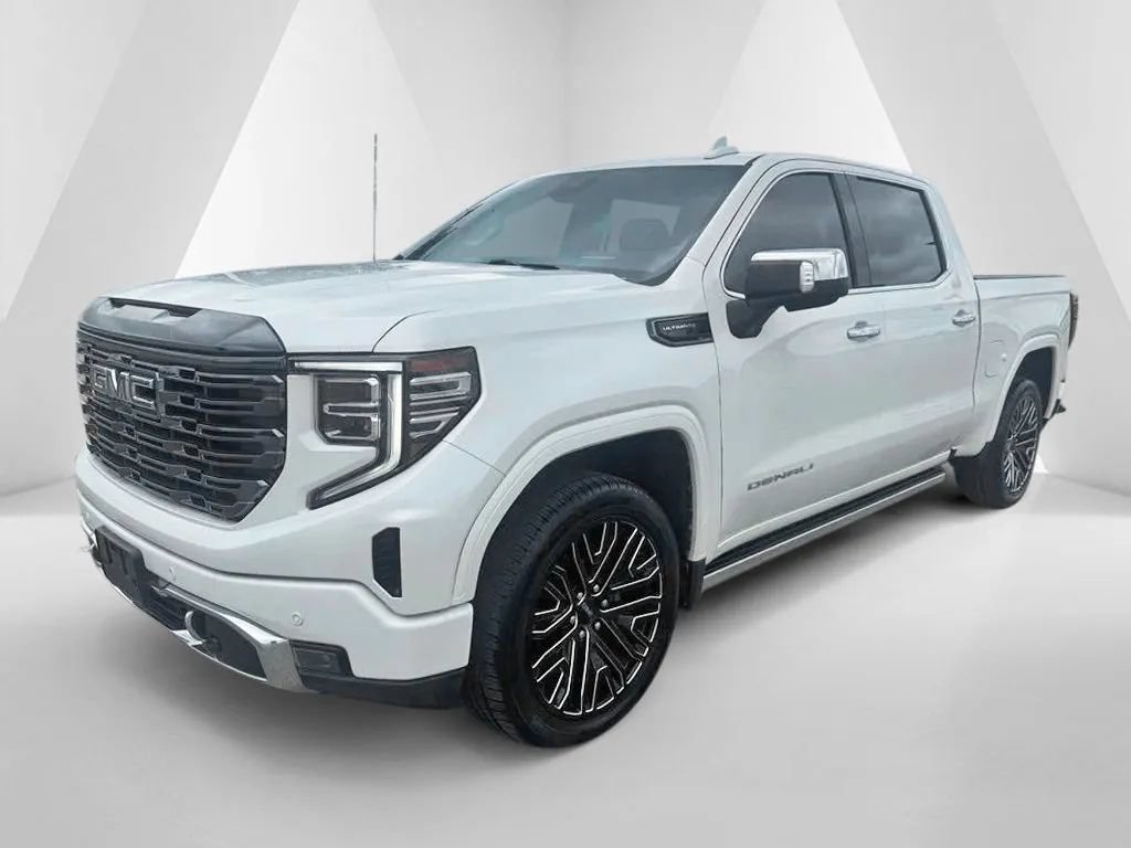 Used 2022 GMC Sierra 1500 Denali Ultimate AWD/4WD image 4