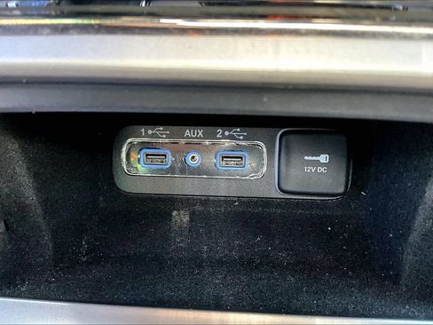 Used 2020 Jeep Grand Cherokee High Altitude RWD image 32