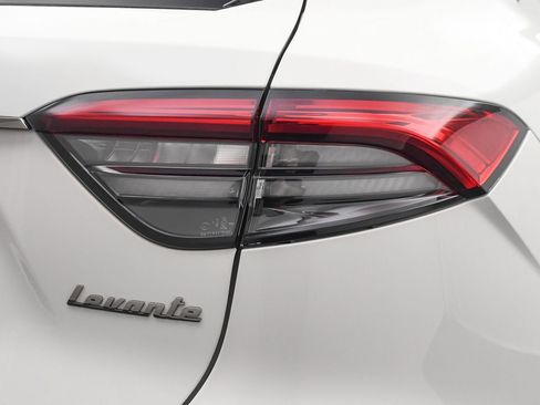 New 2024 Maserati Levante GT Ultima image 24