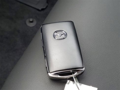 New 2026 MAZDA CX-30 AWD 2.5 S w/ Select Sport Pkg image 28