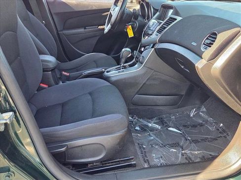 Used 2014 Chevrolet Cruze Eco image 19