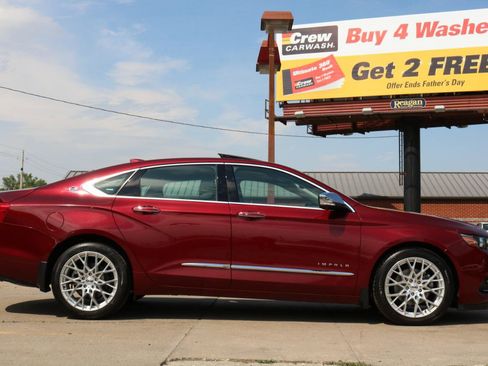 Used 2017 Chevrolet Impala Premier w/ Enhanced Convenience Package FWD image 6