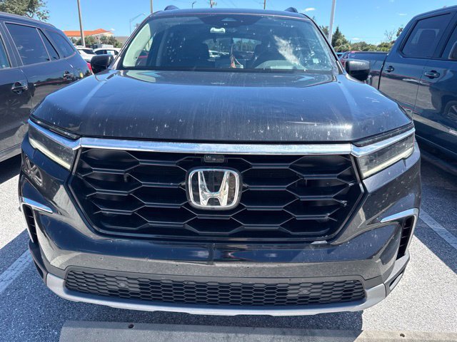 Used 2024 Honda Pilot Elite image 2