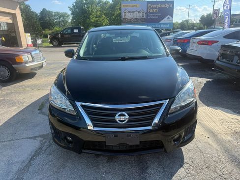 Used 2015 Nissan Sentra SR w/ Navigation Package FWD image 9