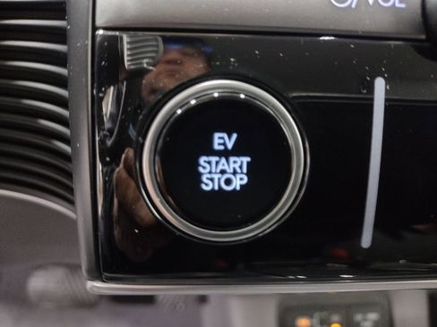 New 2026 Hyundai Ioniq 5 SEL image 30