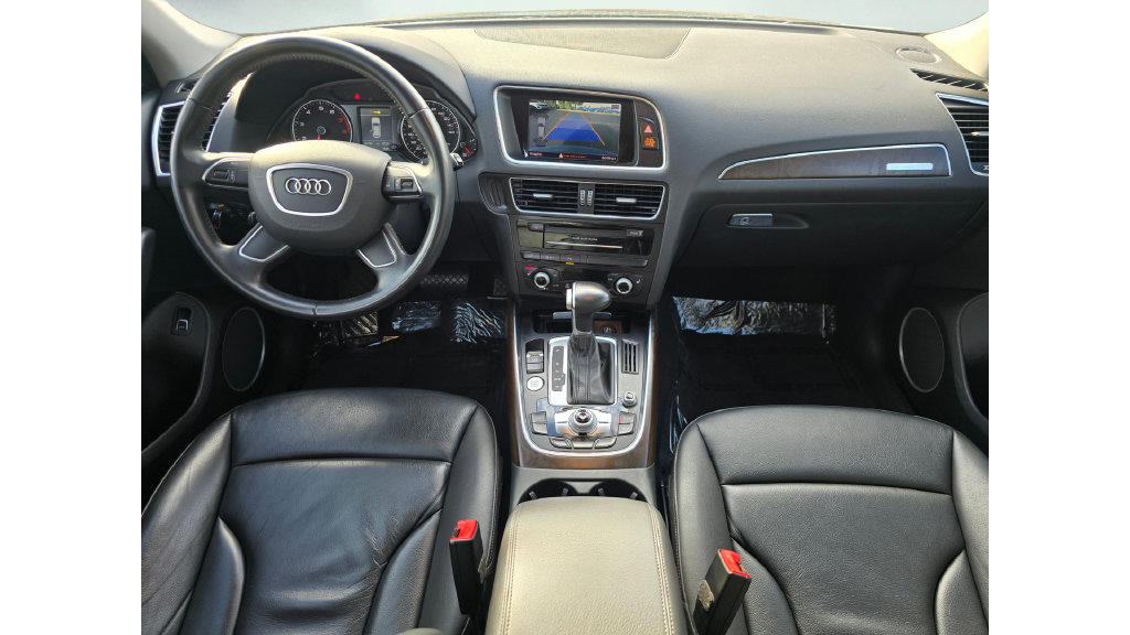 Used 2017 Audi Q5 2.0T Premium Plus w/ Technology Package AWD/4WD image 38